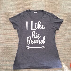 PORT & CO. “I LIKE HIS BEARD” WOMENS SM GRAY T